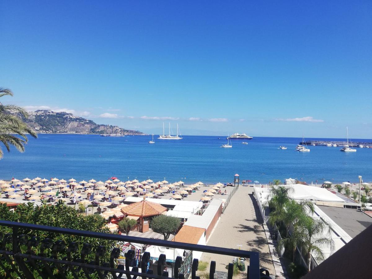 Apartments Mikros Giardini Naxos Exterior photo