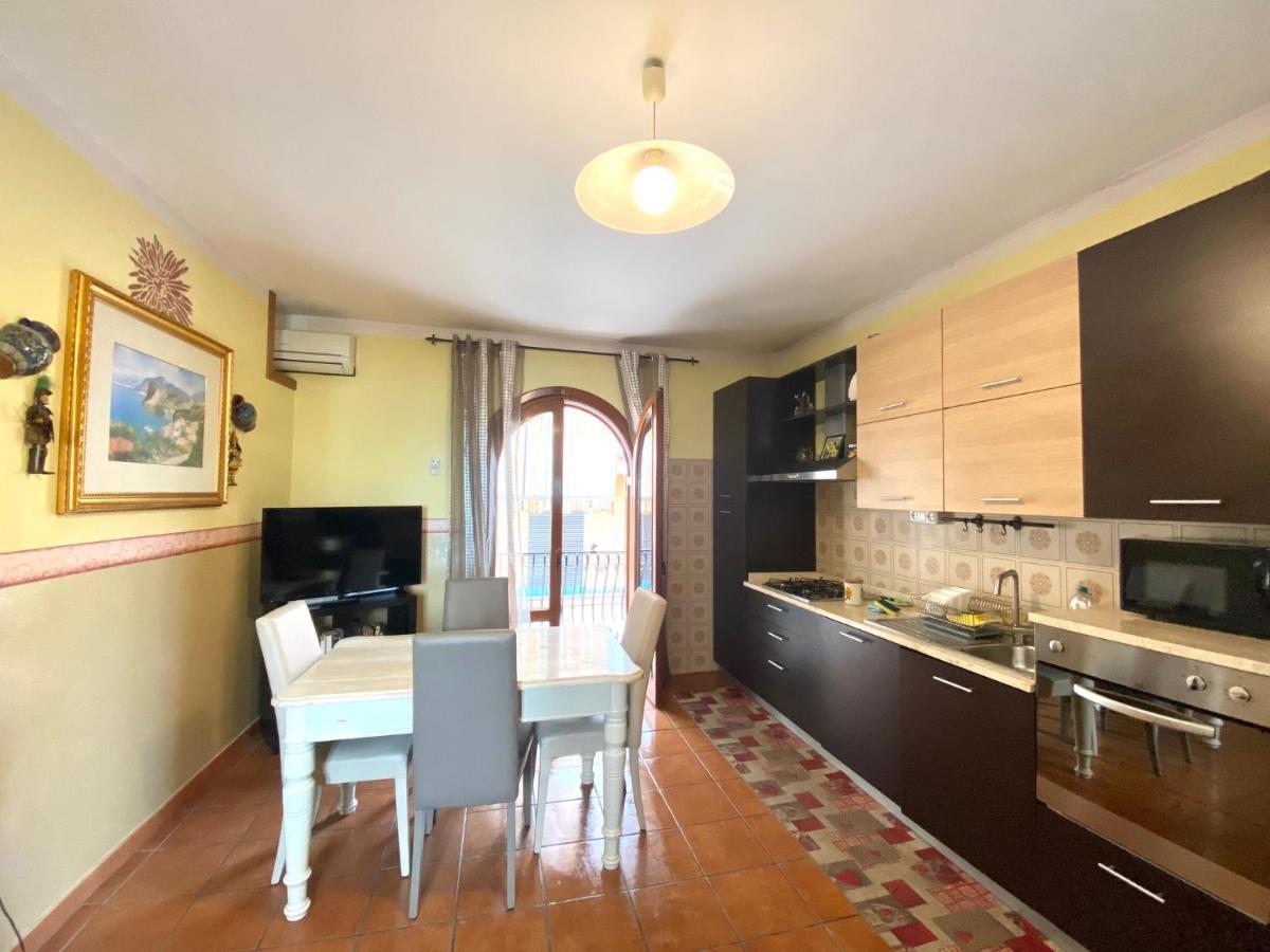 Apartments Mikros Giardini Naxos Exterior photo
