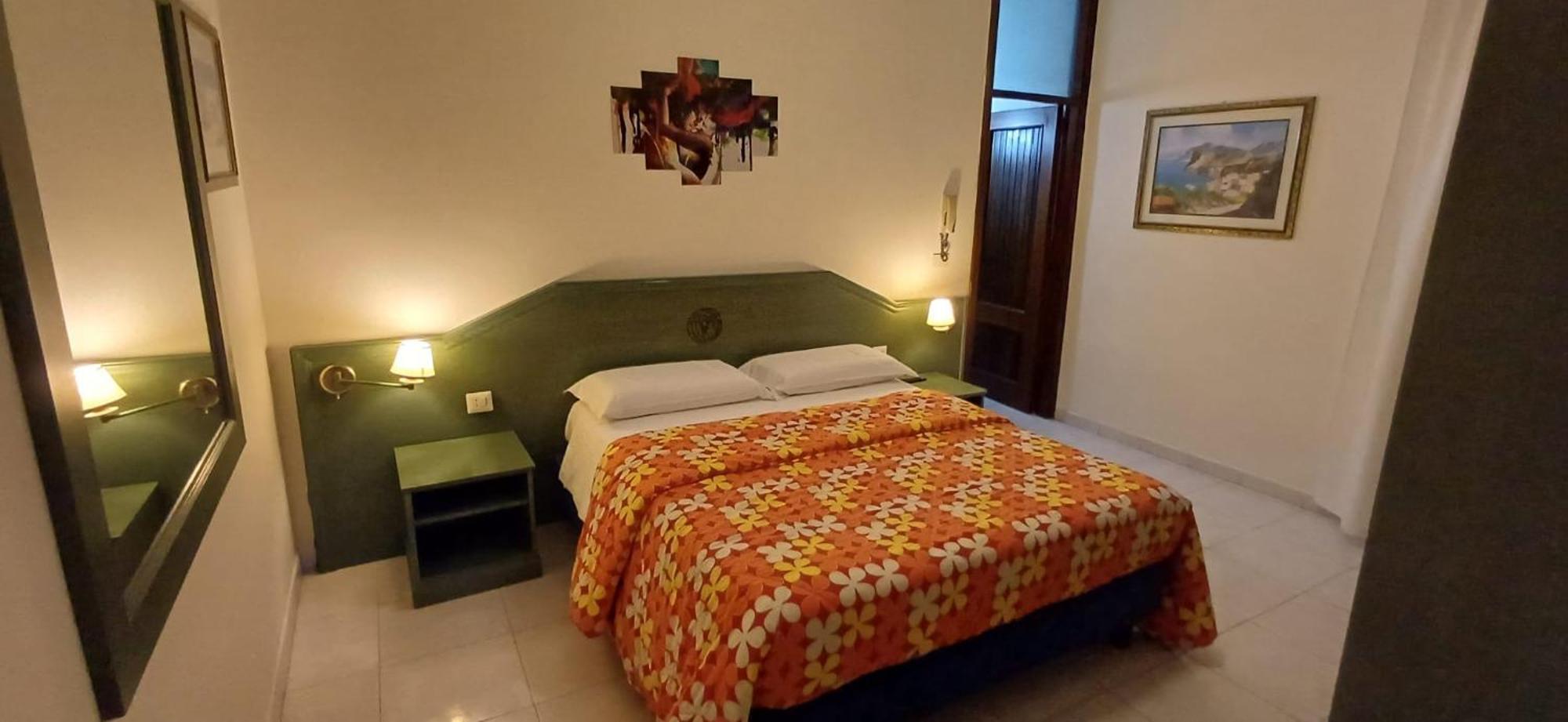Apartments Mikros Giardini Naxos Exterior photo