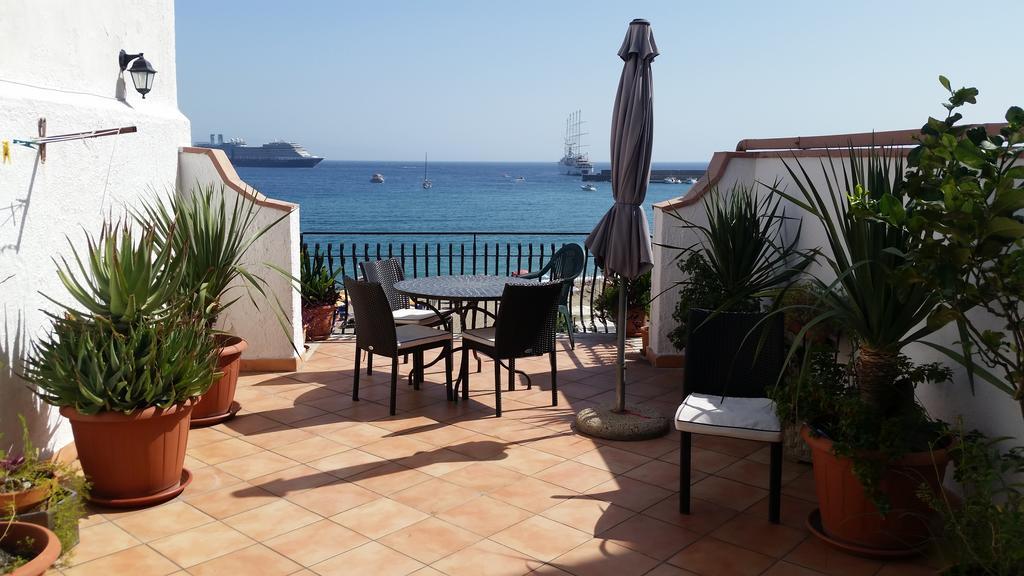 Apartments Mikros Giardini Naxos Exterior photo