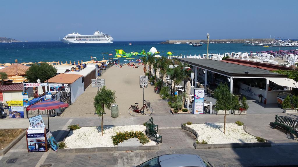 Apartments Mikros Giardini Naxos Exterior photo